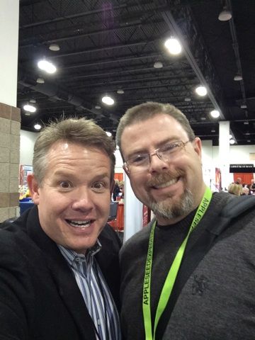 Share your #ScienceSelfie with us on Twitter. @SteveSpangler
