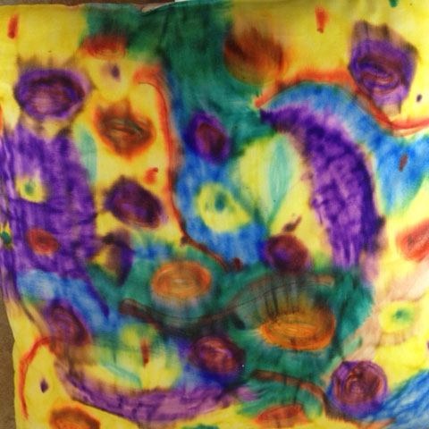 Create tie dye water color pillows and fabrics with Sharpie Pen Science | Steve Spangler Science