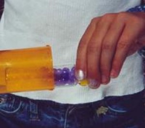 Use UV Color Changing Beads and Pill Bottles to Test UV Rays and Sunscreen