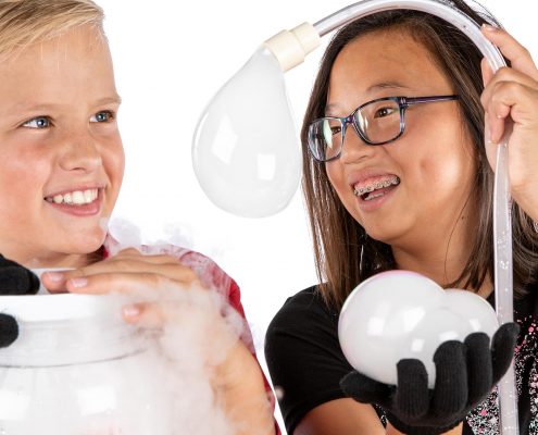 Boo Bubbles - Dry Ice Smoke-filled Bubbles