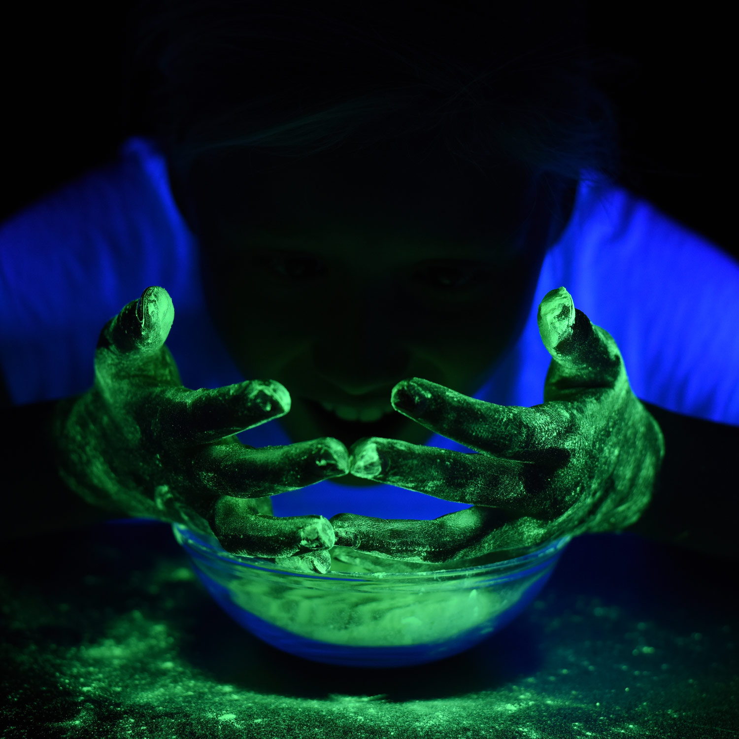 Glow Powder Science Kit